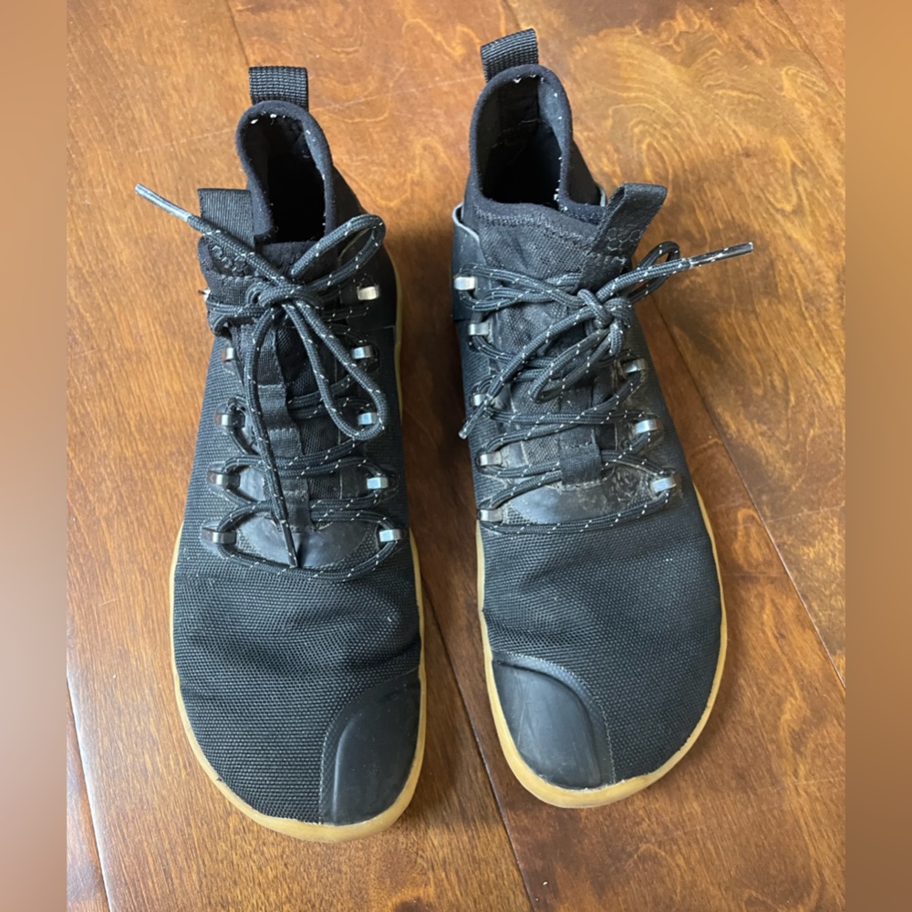 Vivobarefoot Magna FG Trail Shoes 9 - Women's